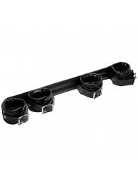 Черная распорка с манжетами для рук и ног Deluxe Rigid Spreader Bar - XR Brands - купить с доставкой в Рыбинске