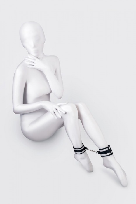 Серебристо-черные оковы Anonymo - ToyFa - купить с доставкой в Рыбинске