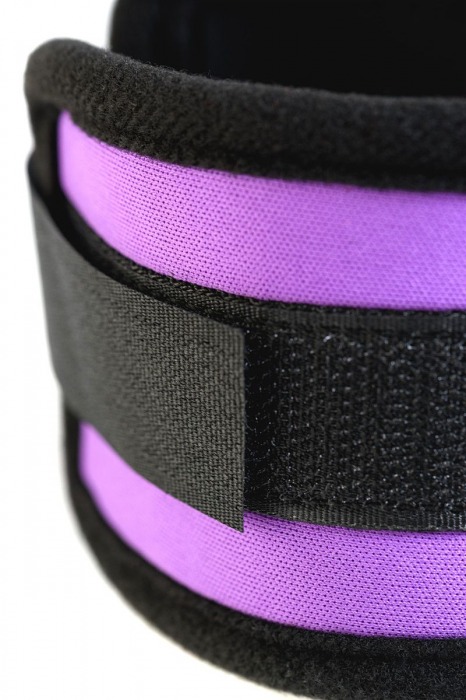 Наручники из неопрена фиолетового цвета - ToyFa - купить с доставкой в Рыбинске