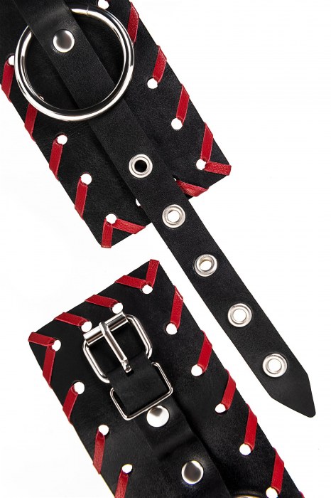 Черно-красные наручники из натуральной кожи - Pecado - купить с доставкой в Рыбинске